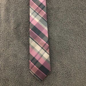 Hot Pink tie